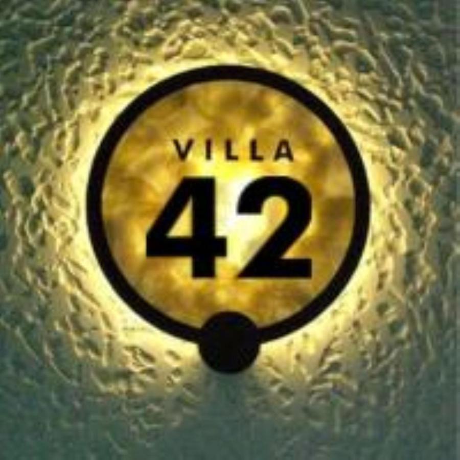 42号豪华别墅 莱基 外观 照片